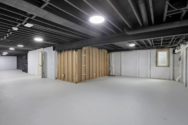 29 Pocono Rd, Columbus, OH 43235 - view of basement