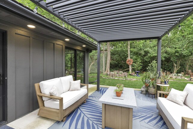 29 Pocono Rd, Columbus, OH 43235 - wooden terrace featuring an outdoor hangout area and a patio area