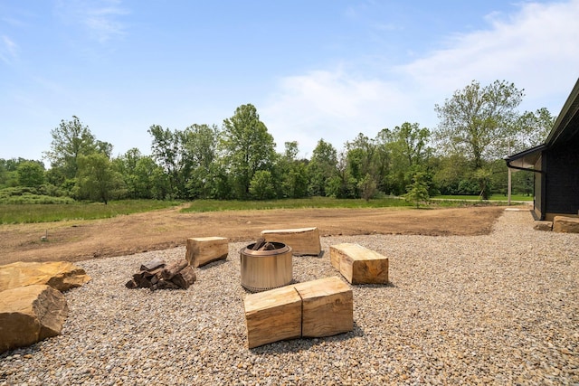 7931 Concord Rd, Johnstown, OH 43031 - view of yard with a fire pit