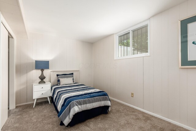 2142 Balford Sq W, Columbus, OH 43232 - carpeted bedroom with baseboards