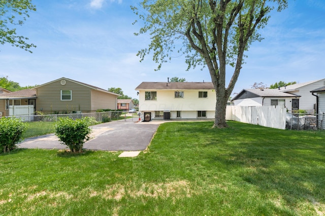 2142 Balford Sq W, Columbus, OH 43232 - rear view of property