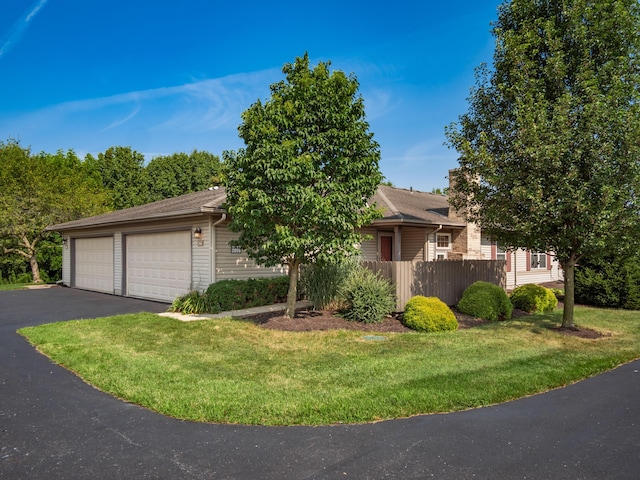 2661 Brittany Oaks Blvd, Hilliard, OH 43026 - photo 1