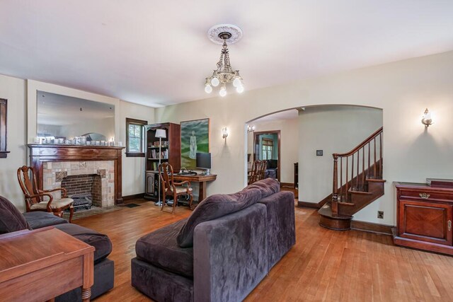 979 S Cassingham Rd, Columbus, OH 43209 - photo 14