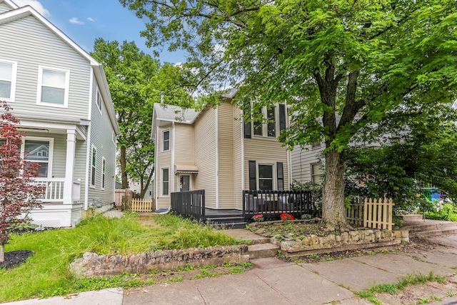 72 Avondale Ave, Columbus, OH 43222 - view of front of home featuring a deck