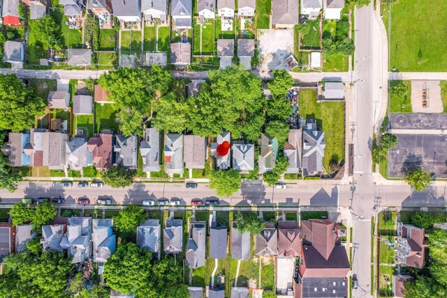 72 Avondale Ave, Columbus, OH 43222 - aerial view of property and surrounding area featuring nearby suburban area