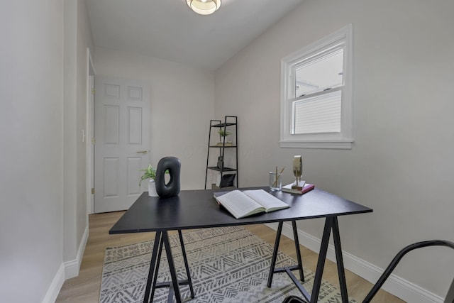 72 Avondale Ave, Columbus, OH 43222 - office area featuring baseboards and light wood-style flooring