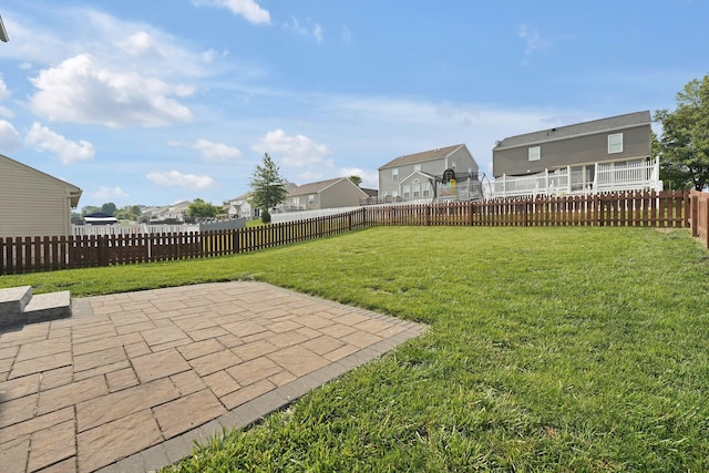 2576 Brook Run Dr, Lancaster, OH 43130 - view of yard featuring a residential view and a patio