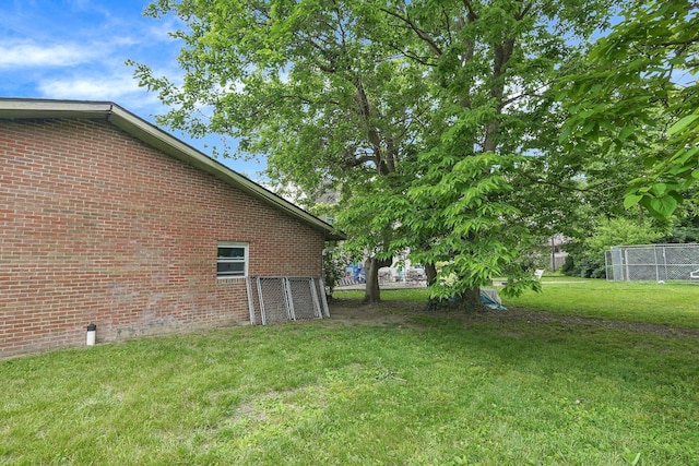 66-64 Eaton St, Delaware, OH 43015 - view of yard