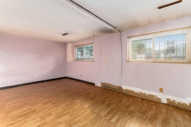 5045 Labelle Dr, Columbus, OH 43232 - unfurnished room with light wood-type flooring and baseboards