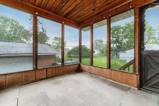 5045 Labelle Dr, Columbus, OH 43232 - view of unfurnished sunroom
