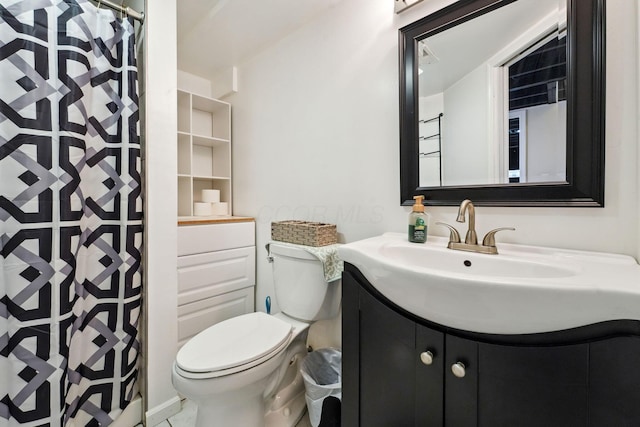 5191 Hialeah Ct, Columbus, OH 43221 - full bath with vanity, toilet, and a shower with shower curtain