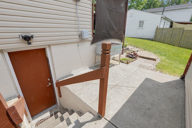 13111 King Rd NE, Thornville, OH 43076 - view of doorway to property