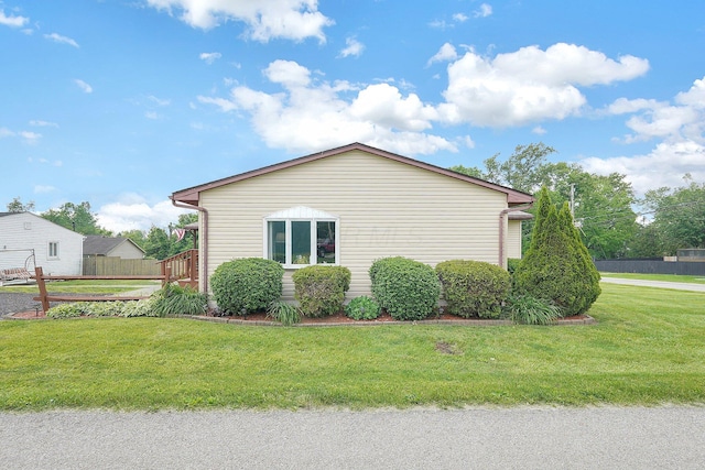 13111 King Rd NE, Thornville, OH 43076 - view of home's exterior