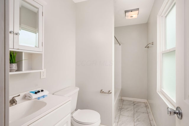 5186 Meadowbrook Dr, Columbus, OH 43207 - full bathroom featuring marble finish flooring, toilet, vanity, and plenty of natural light