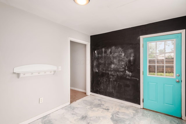 5186 Meadowbrook Dr, Columbus, OH 43207 - spare room with baseboards