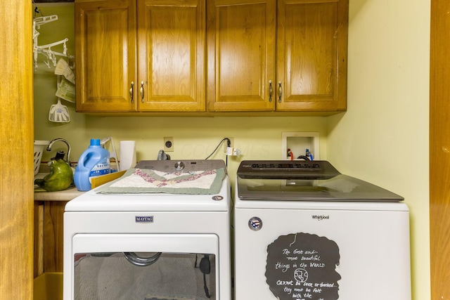 445 Cedar Hill Rd SW, Amanda, OH 43102 - laundry area featuring washing machine and clothes dryer and cabinet space