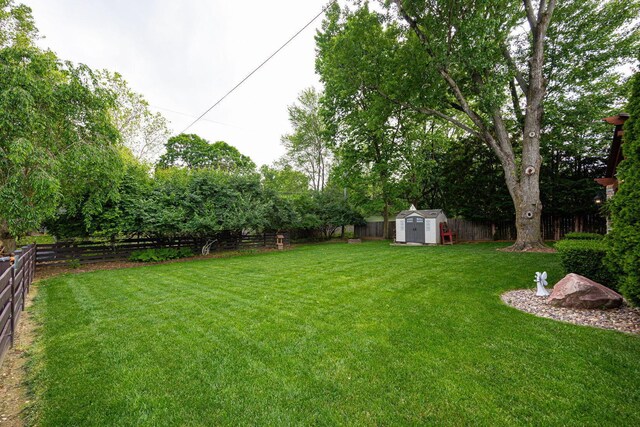 3445 Darbyshire Dr, Hilliard, OH 43026 - photo 38