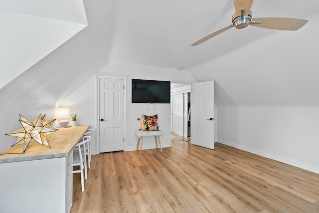 1572 Barrington Rd, Upper Arlington, OH 43221 - bonus room with a ceiling fan, light wood-type flooring, vaulted ceiling, and baseboards