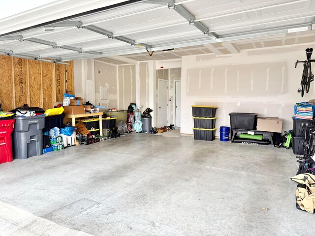 3895 Brody Dr, Grove City, OH 43123 - view of garage