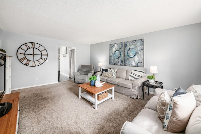 1058 Erickson Ave, Columbus, OH 43227 - living area featuring carpet floors and baseboards