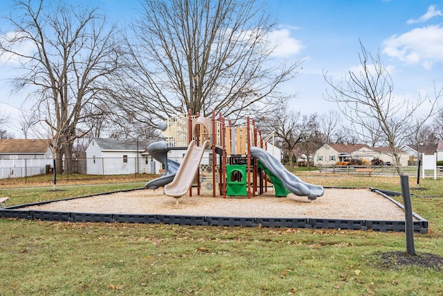 1058 Erickson Ave, Columbus, OH 43227 - view of community playground