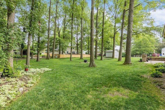 544 Waring Way, Columbus, OH 43213 - view of yard