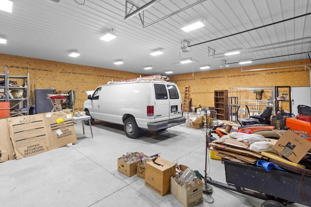 3040 Seney Rd Unit 912, Chillicothe, OH 45601 - garage featuring a garage door opener