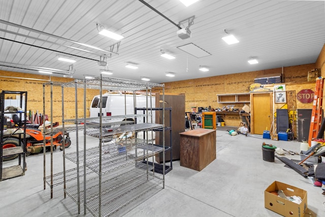 3040 Seney Rd Unit 912, Chillicothe, OH 45601 - garage with a garage door opener