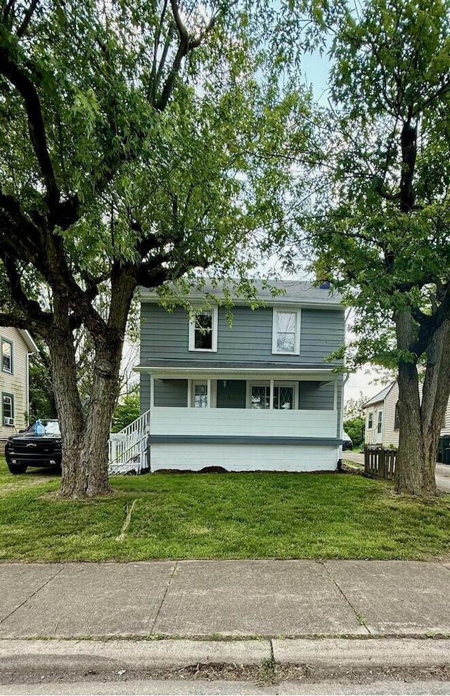 2509 Perdue Ave, Columbus, OH 43211 - view of front of property with a front lawn