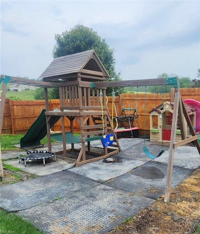 7360 Jones Rd, Nashport, OH 43830 - view of play area featuring a fenced backyard