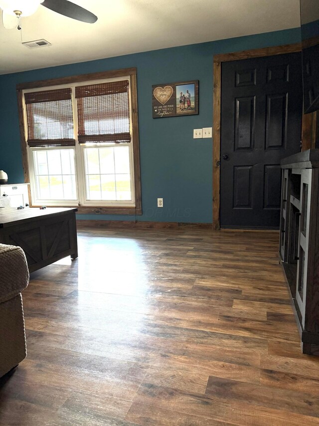 1775 Shoshoni Dr, Circleville, OH 43113 - living area with wood finished floors and a ceiling fan