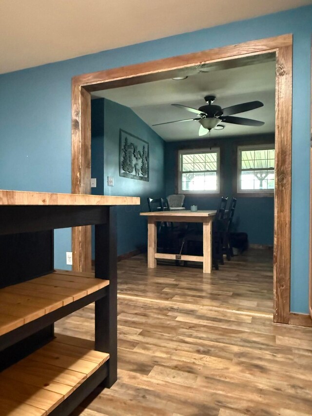 1775 Shoshoni Dr, Circleville, OH 43113 - dining area featuring wood finished floors, an office area, lofted ceiling, and ceiling fan