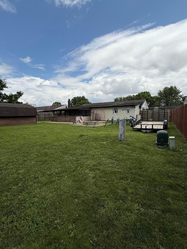 1775 Shoshoni Dr, Circleville, OH 43113 - view of yard
