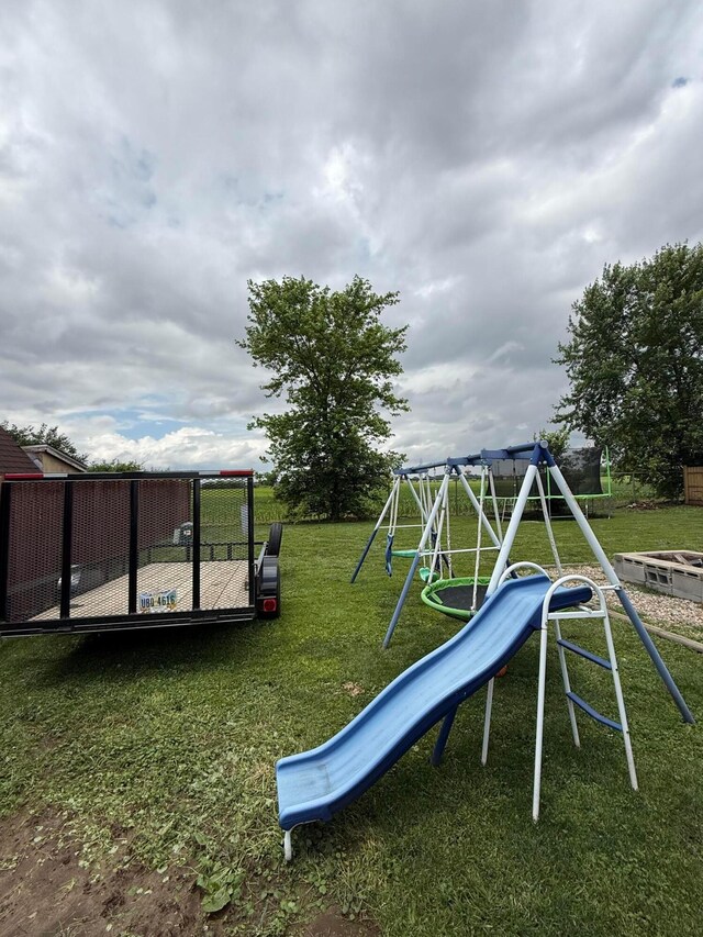 1775 Shoshoni Dr, Circleville, OH 43113 - view of playground featuring a yard