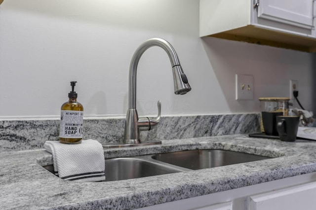 432 E Rich St Unit 4A, Columbus, OH 43215 - detailed view of light stone countertops