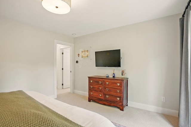 202 N Stanwood Rd, Bexley, OH 43209 - carpeted bedroom with baseboards