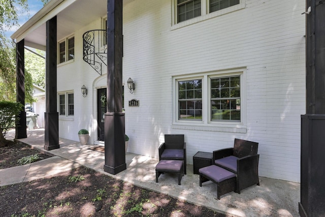 4286 Evansdale Rd, Columbus, OH 43214 - view of patio / terrace