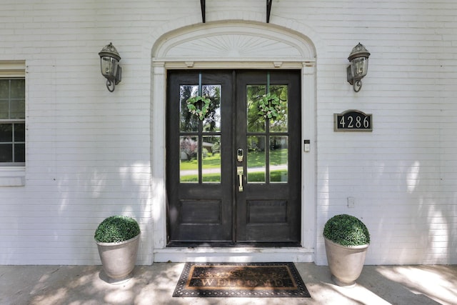 4286 Evansdale Rd, Columbus, OH 43214 - property entrance featuring french doors