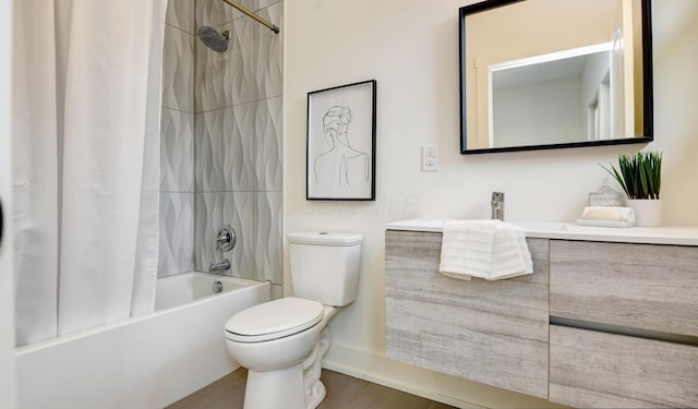 39 Auburn Ave, Columbus, OH 43205 - full bathroom with shower / bathtub combination with curtain, toilet, and vanity
