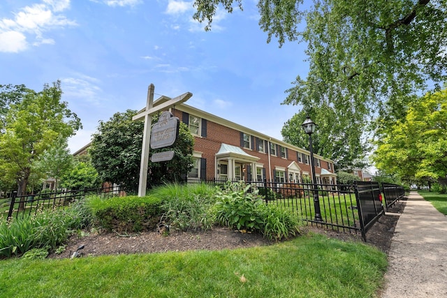 1831 NW Blvd Unit B, Columbus, OH 43212 - townhome / multi-family property with brick siding