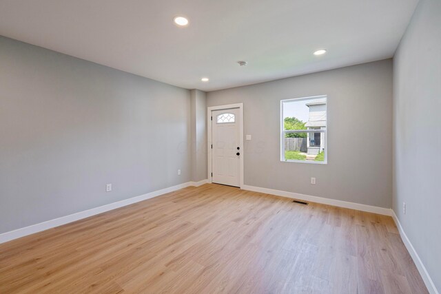 1275 Wager St, Columbus, OH 43206 - photo 4