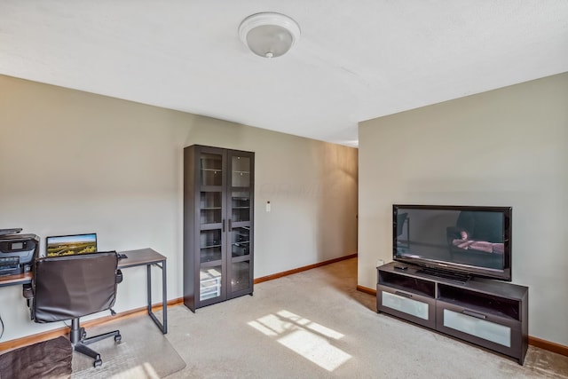 5452 Roche Ct W, Columbus, OH 43229 - carpeted home office with baseboards