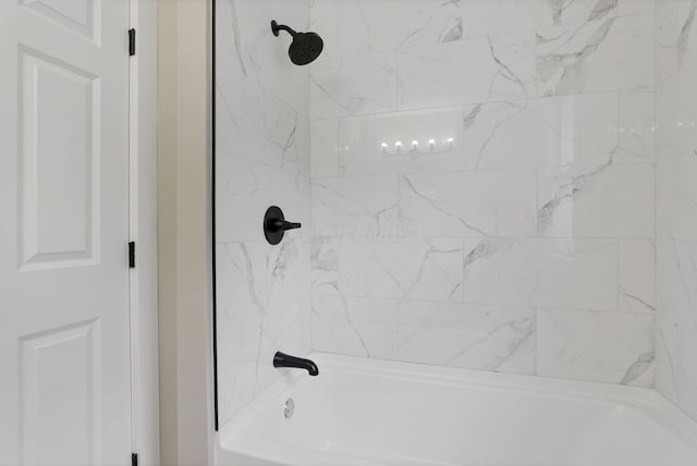 704 N Detroit St, Bellefontaine, OH 43311 - bathroom featuring shower / bath combination