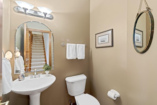 5839 Ketch St, Lewis Center, OH 43035 - bathroom with toilet
