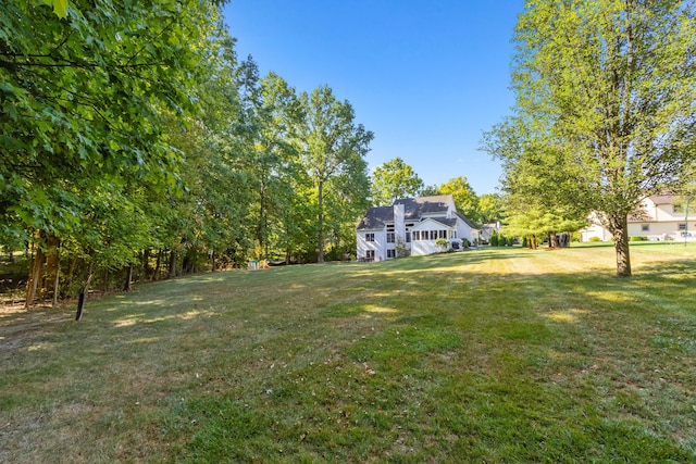 5839 Ketch St, Lewis Center, OH 43035 - view of green lawn