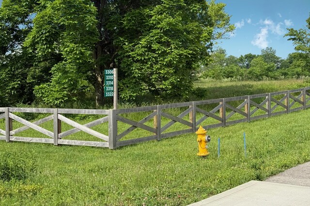3310 S County Line Rd, Johnstown, OH 43031