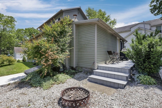 107 N Factory St, Baltimore, OH 43105 - view of side of home