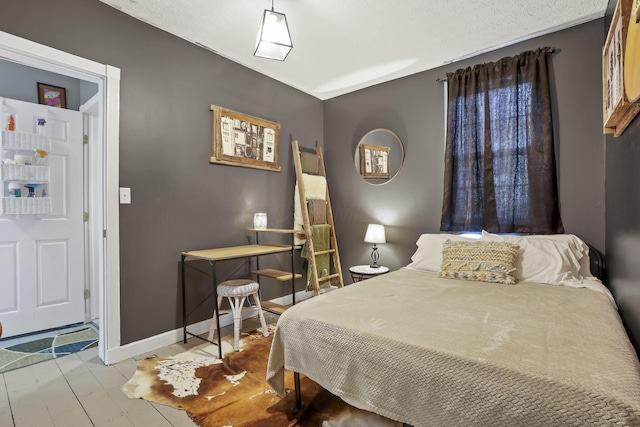 107 N Factory St, Baltimore, OH 43105 - bedroom featuring baseboards