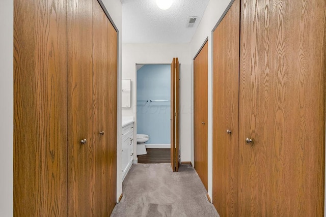 978 Kingsbury Ct, Newark, OH 43055 - hall with carpet floors and a textured ceiling