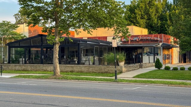 75 S Gould Rd, Columbus, OH 43209 - view of building exterior